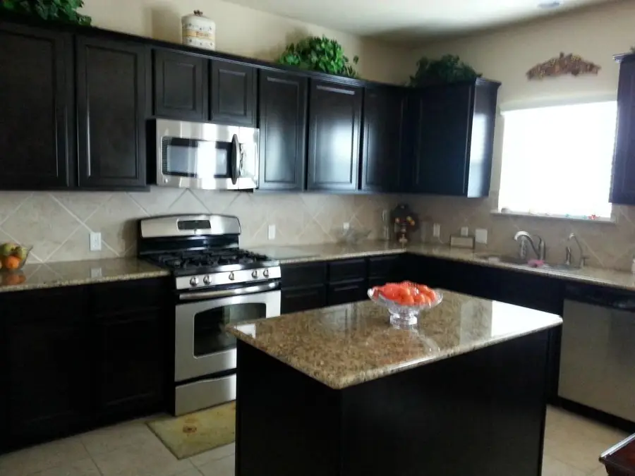 809 Hometown Pkwy, Kyle, TX 78640 - Image #2