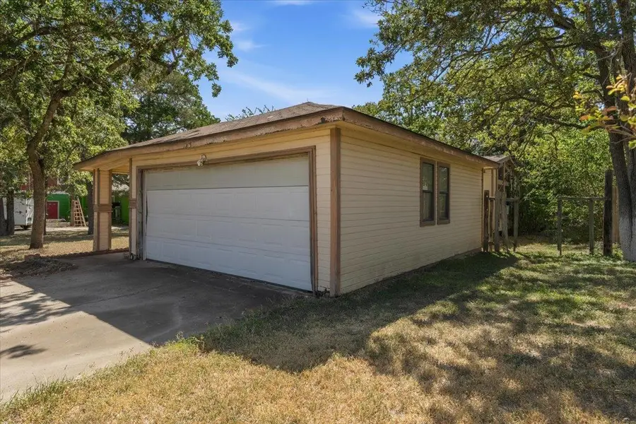 125 Live Oak Dr, Cedar Creek, TX 78612 - #3