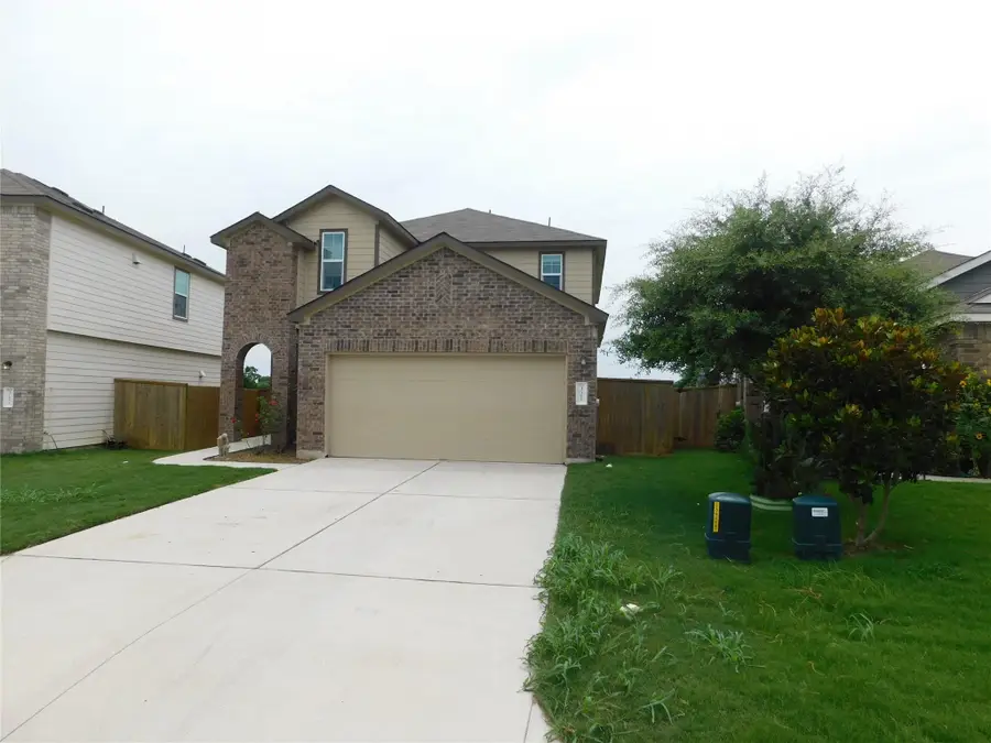 321 W Bronco Billy Dr, Jarrell, TX 76537 - #3