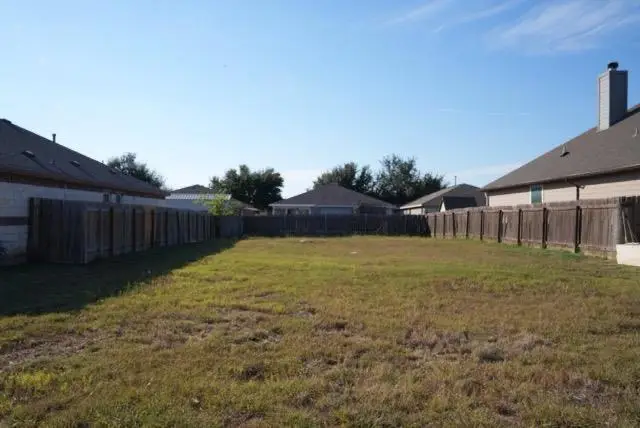 415 Gettysburg Loop, Elgin, TX 78621 - #3