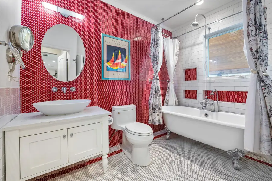 2410 Elmglen Dr, Austin, TX 78704 - #3