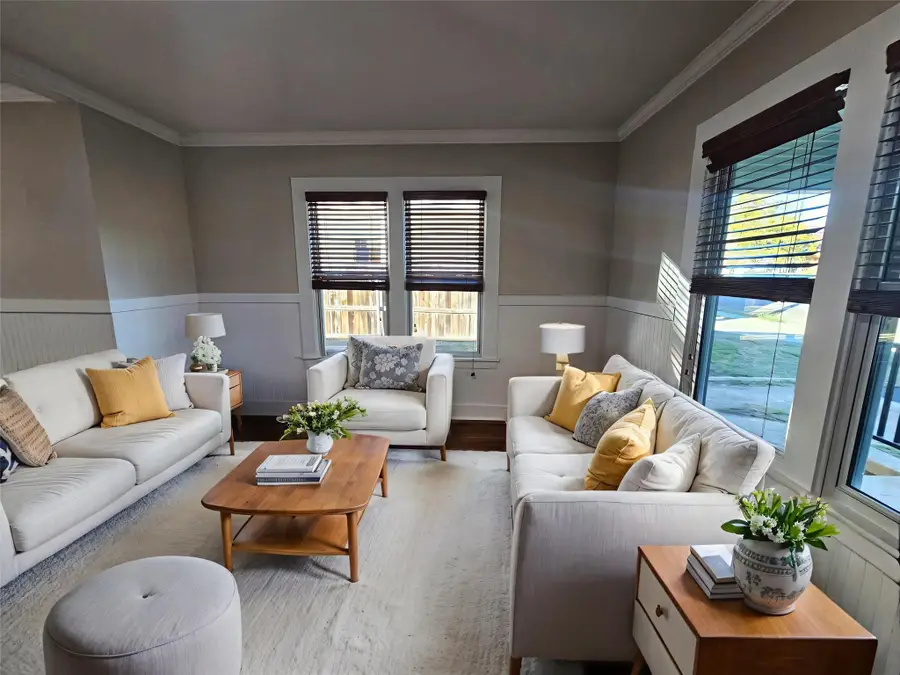 624 S Austin St, Seguin, TX 78155 - Image #3