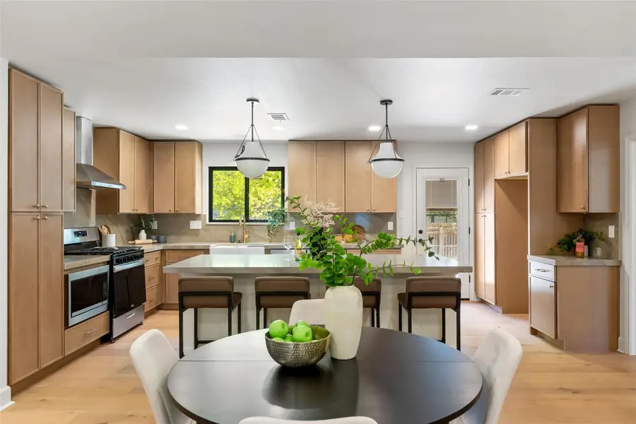 3602 Counselor Dr, Austin, TX 78749 - #3