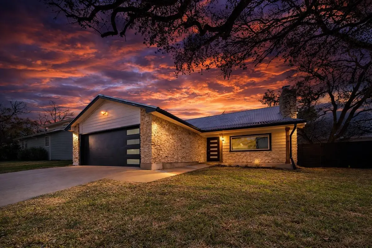 507 W Dittmar Rd, Austin, TX 78745 - #1