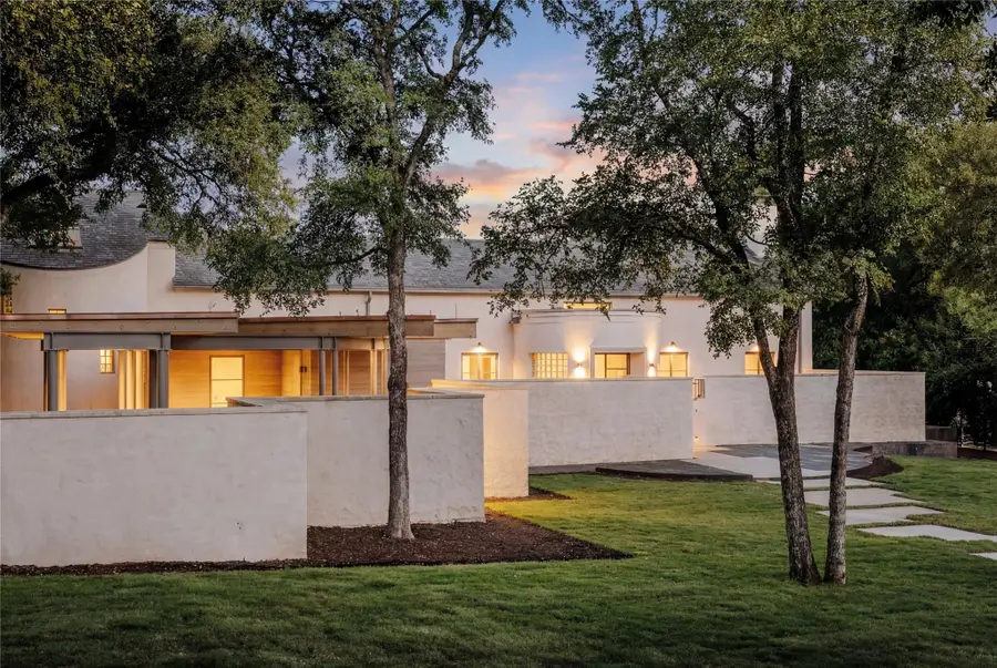 2600 Tanglewood Trl, Austin, TX 78703 - Image #2