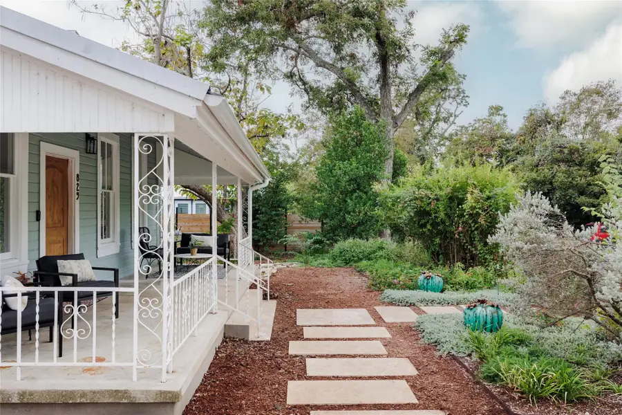 829 Gullett St, Austin, TX 78702 - Image #3