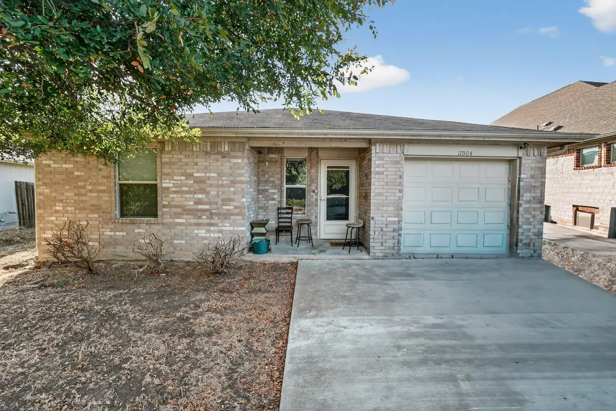 11904 Morning View Dr, Del Valle, TX 78617 - Image #1