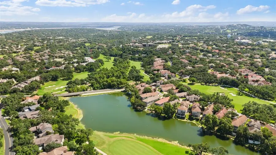 105 Birdie Dr, The Hills, TX 78738 - #3
