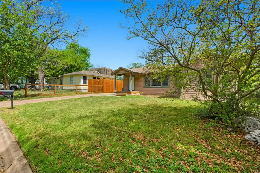 5203 Valley Oak Dr, Austin, TX 78731 - #2