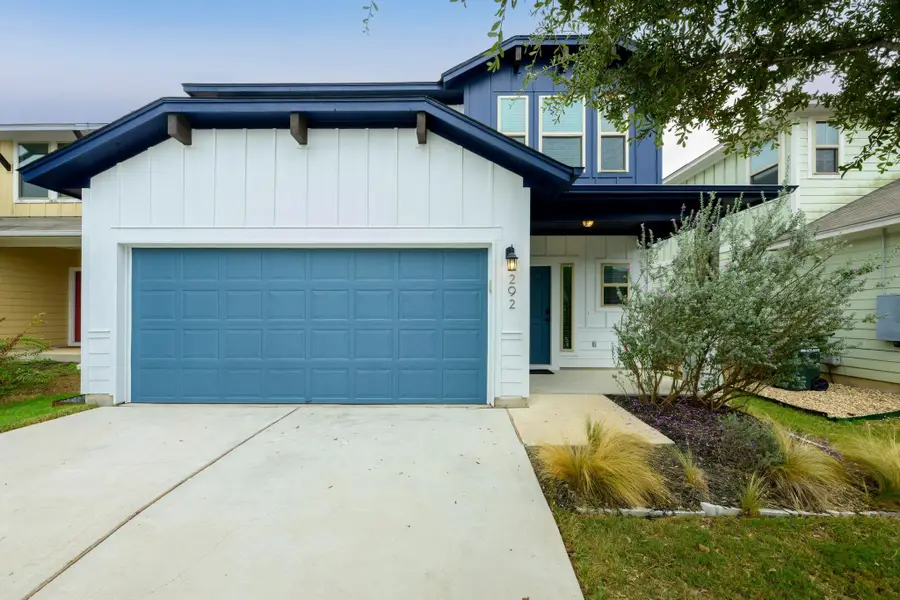 292 Wapiti Rd, Buda, TX 78610 - Image #2