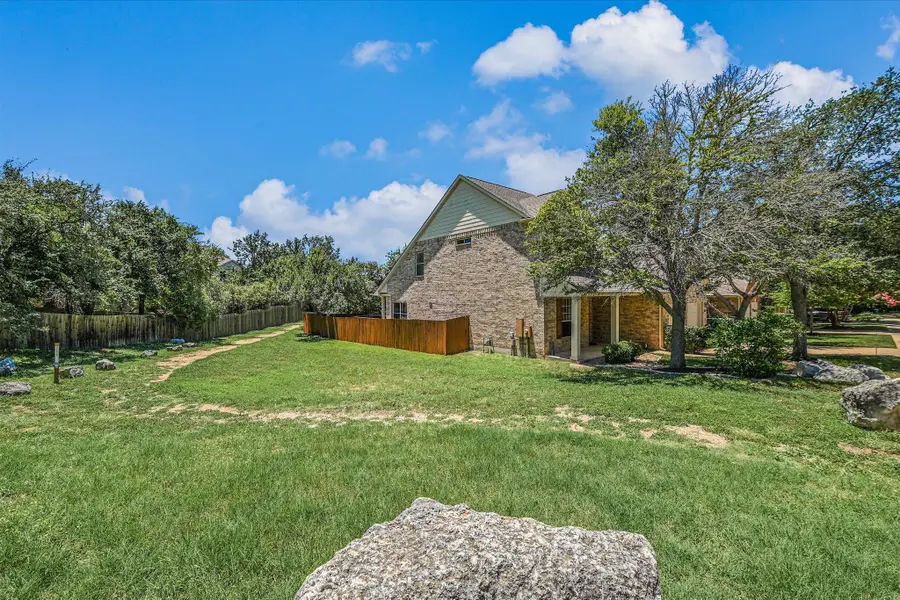 12701 Appaloosa Chase Dr, Austin, TX 78732 - #2