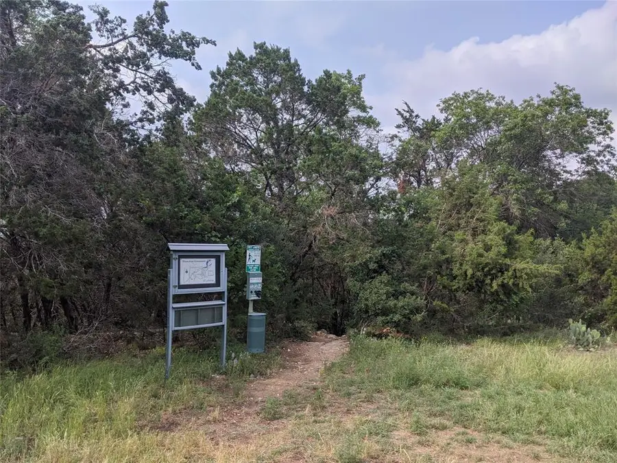 129 Clubhouse Dr, Lakeway, TX 78734 - #3
