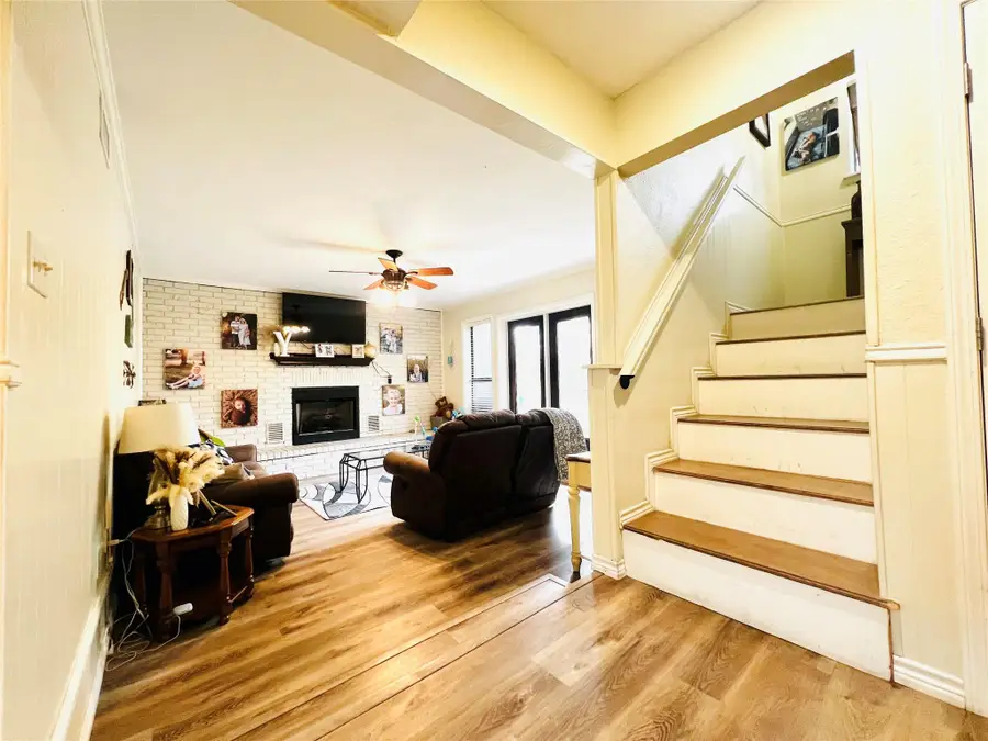 1904 N Hoover Ave, Cameron, TX 76520 - #3