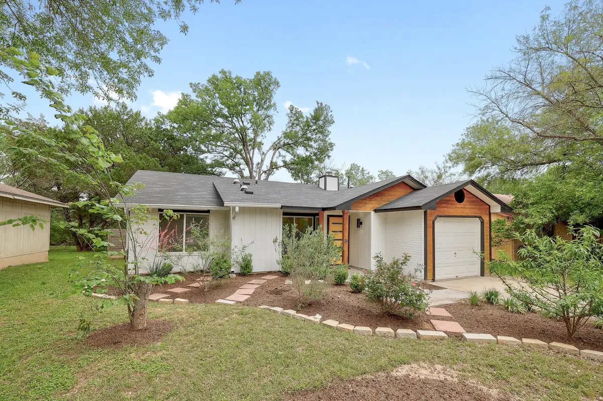 7609 Crystalbrook Dr W, Austin, TX 78724 - #1