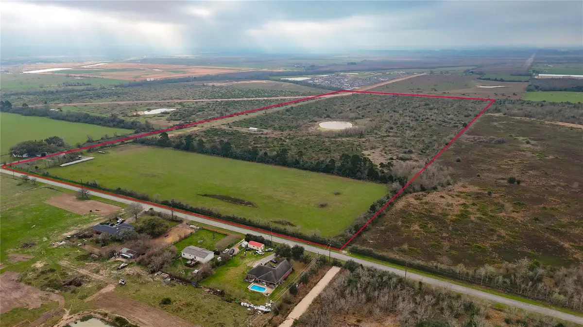 29241 Burton Cemetery Rd, Waller, TX 77484 - #1