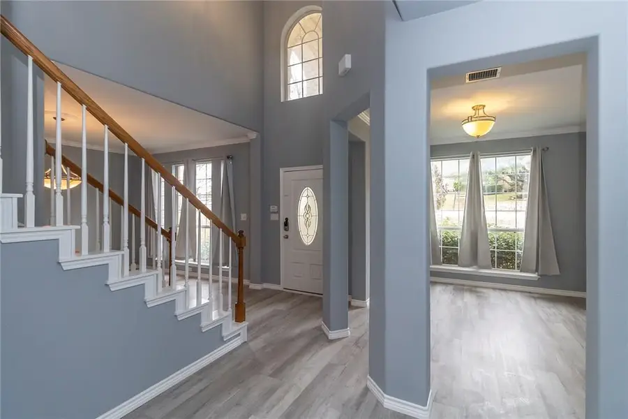 3812 Mira Vista Dr, Austin, TX 78732 - Image #3