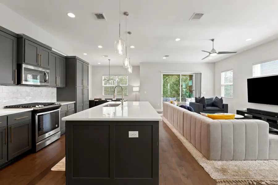 7205 Boyle Dr, Austin, TX 78724 - #3