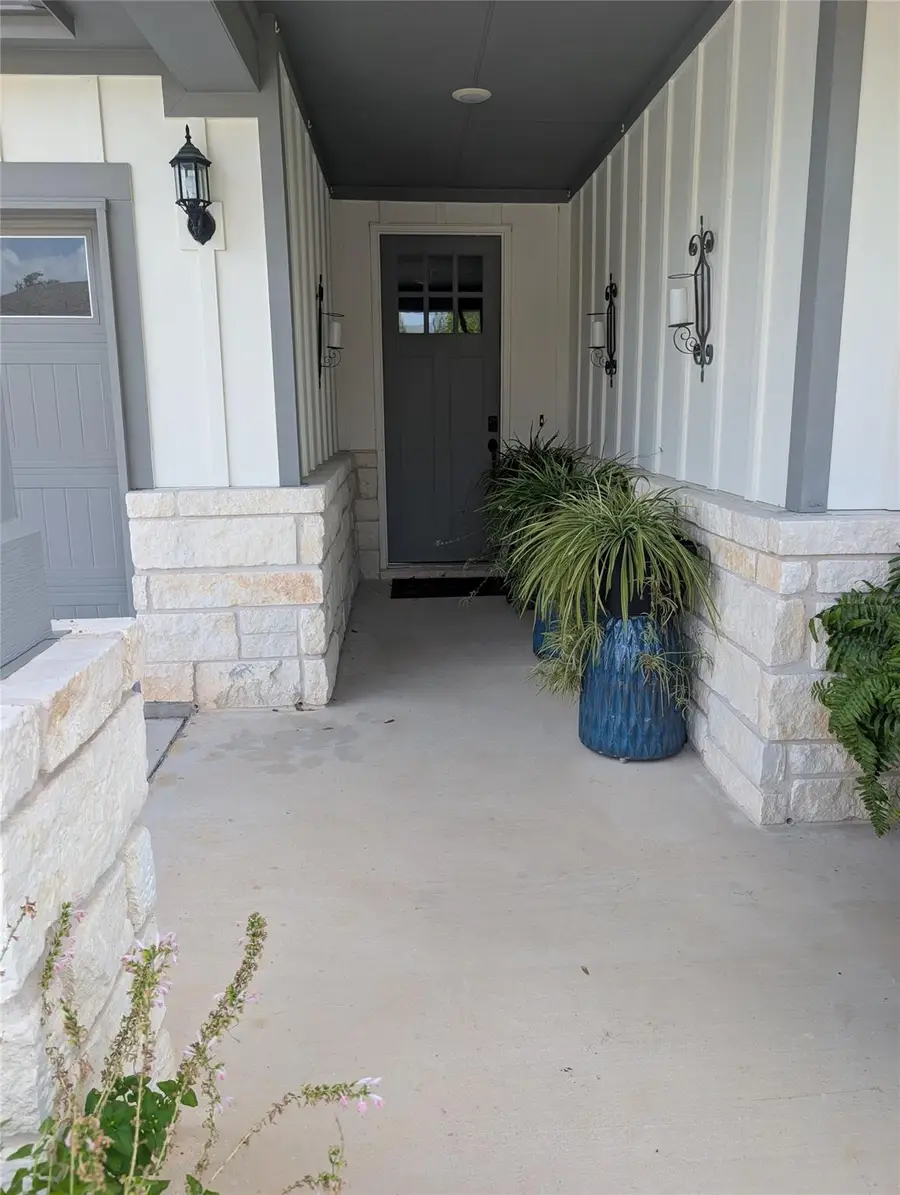 336 Kitty Hawk Rd, Georgetown, TX 78633 - #2