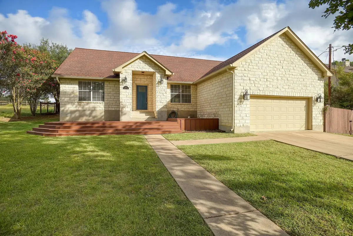 460 Tahitian Dr, Bastrop, TX 78602 - #1
