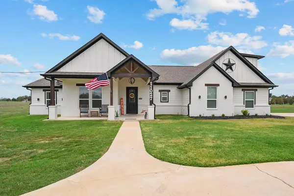 11027 Oak Lake Road, Bryan, TX 77808
