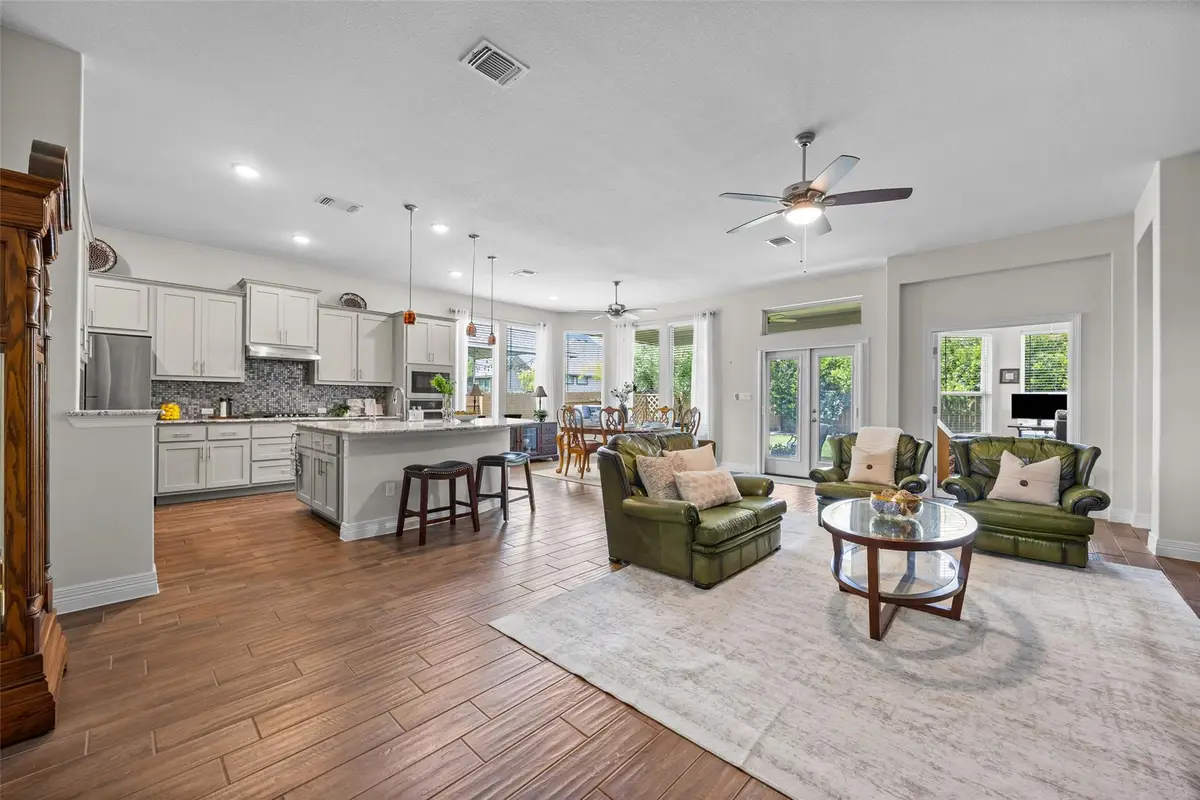 137 Falabella Trl, Georgetown, TX 78626 - #1