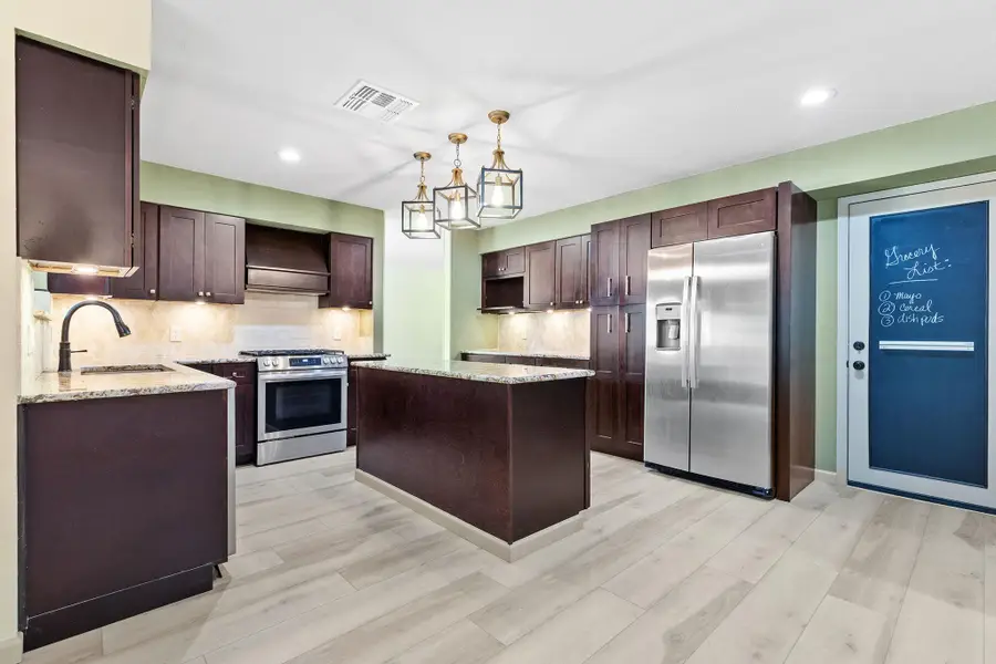 17842 Park Valley Dr, Round Rock, TX 78681 - #2