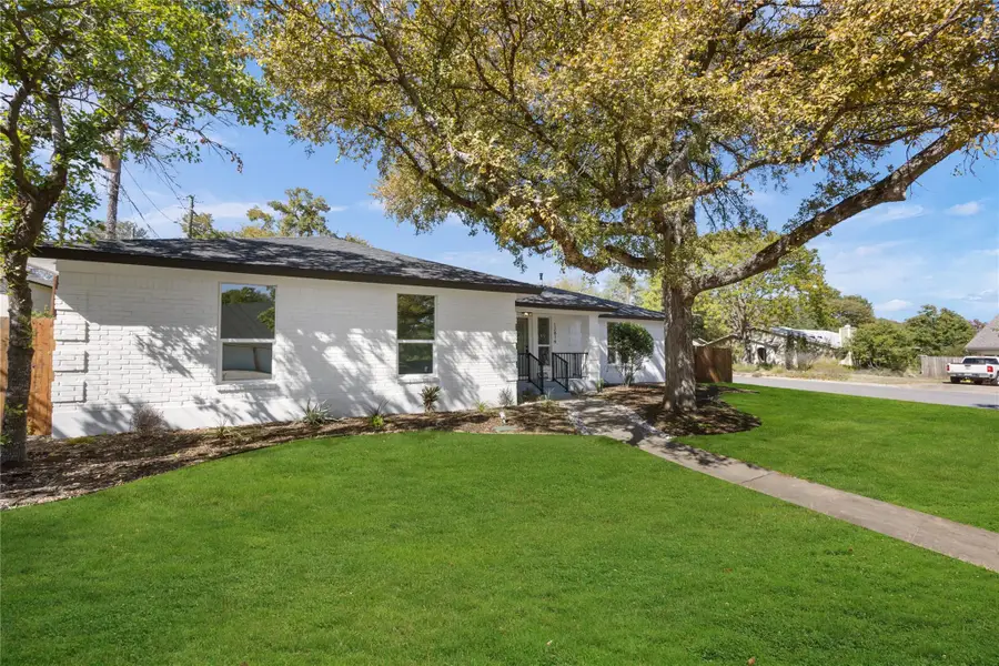 12814 Poquoson Dr, Austin, TX 78727 - Image #2