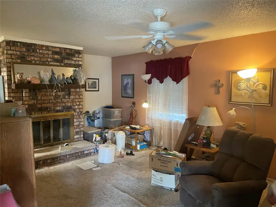 747 Quinette Dr, Seagoville, TX 75159 - Image #2