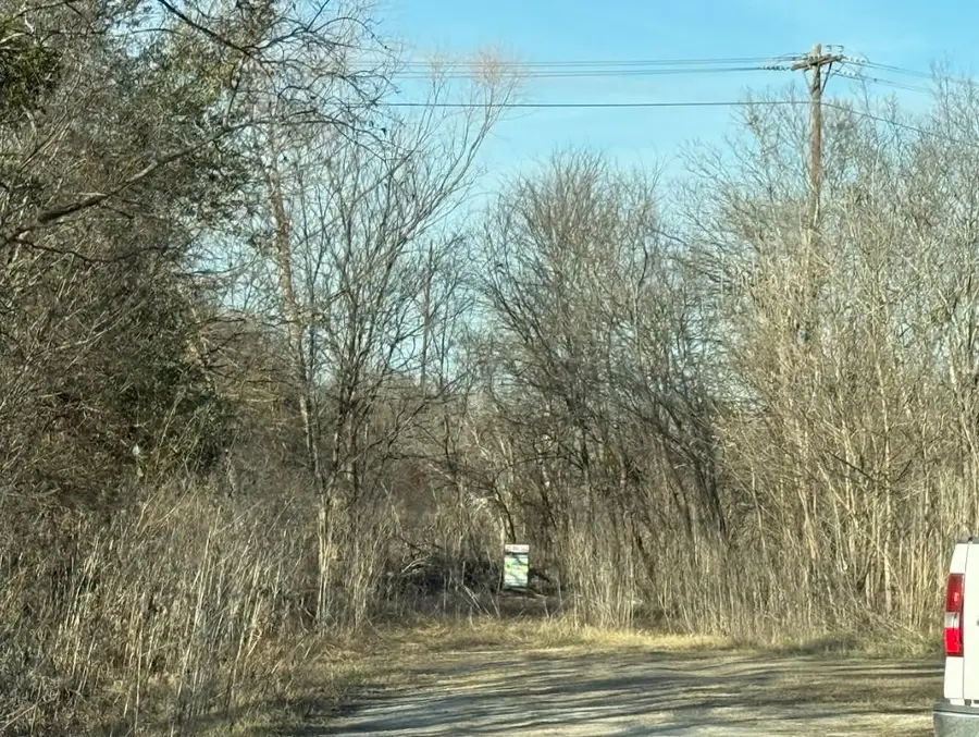 "TBD" NE N East Front St, Bartlett, TX 76511 - #2