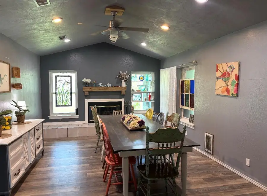 221 Winding Way Rd, Marble Falls, TX 78654 - #2