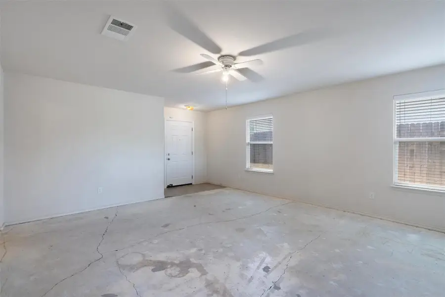 18320 Great Falls Dr, Manor, TX 78653 - #3