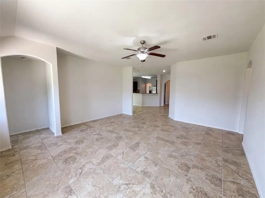 3000 Grand Mission Way, Pflugerville, TX 78660 - #3