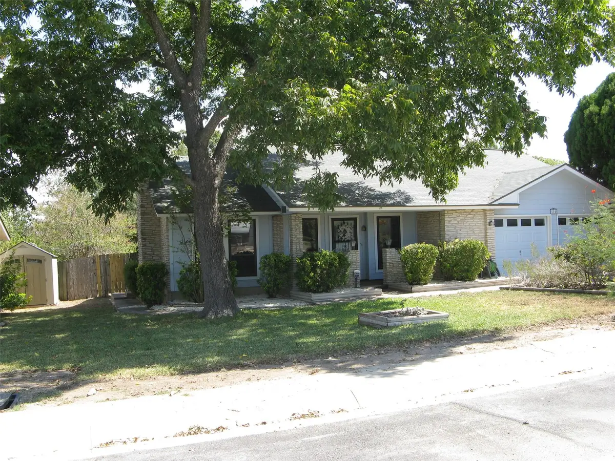 504 Greenway Dr, Pflugerville, TX 78660 - #1