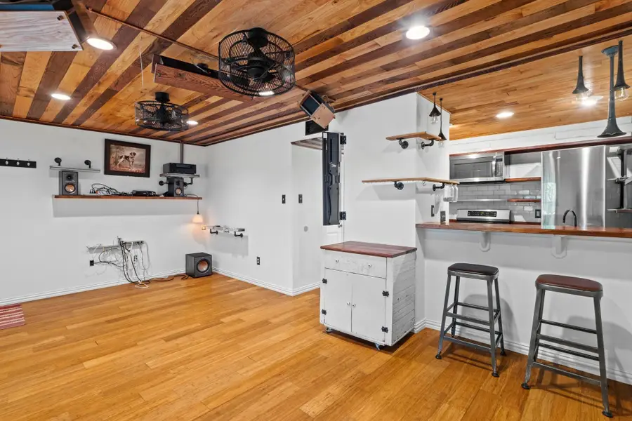 2450 Ashdale Dr #D-106, Austin, TX 78757 - #3