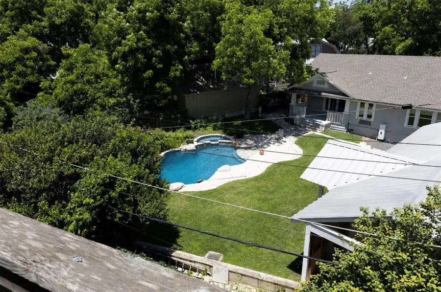 3011 Fruth St #302, Austin, TX 78705 - #2