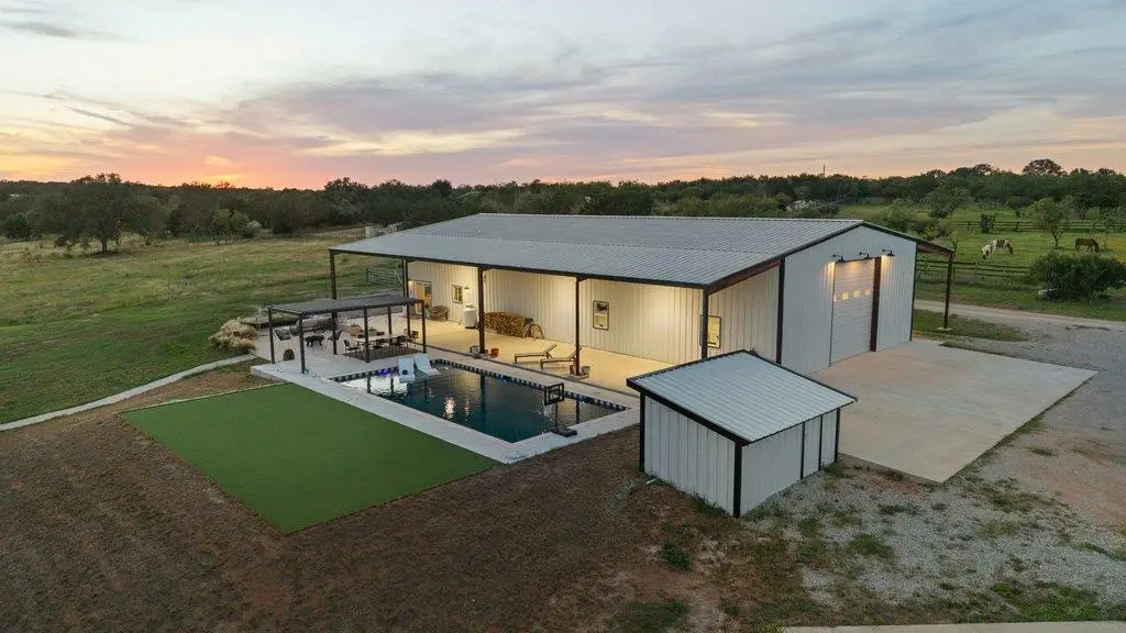 440 Flying X Rd, Spicewood, TX 78669 - #1