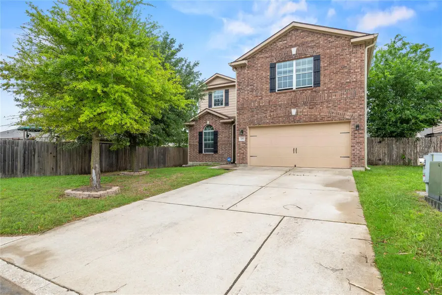 105 J E Brown Ln, Jarrell, TX 76537 - #2