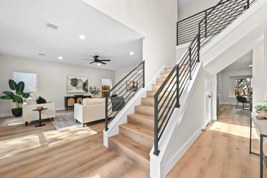 11004 Needham Ct, Austin, TX 78739 - Image #3