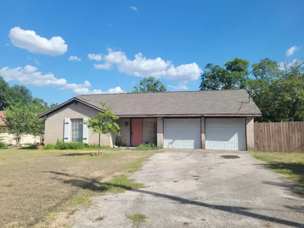 902 S Riviera Cir, Cedar Park, TX 78613