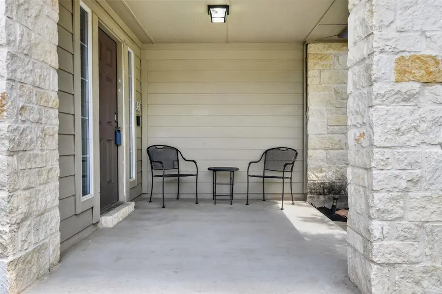 313 Wimberley St, Hutto, TX 78634 - #2