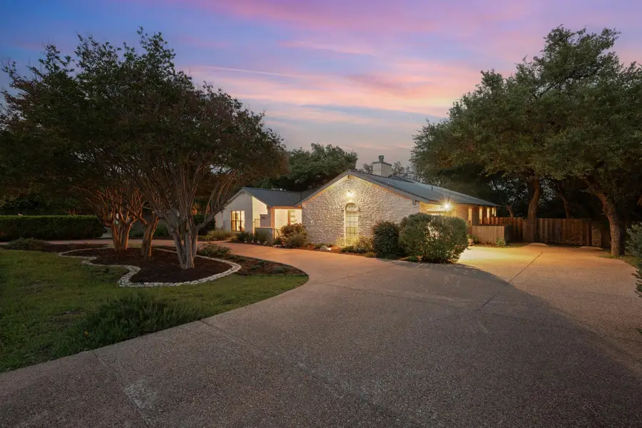 205 Copperleaf Rd, Lakeway, TX 78734 - #2