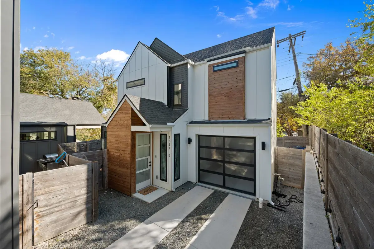 1511 Oak Heights Dr #2, Austin, TX 78741 - Image #1