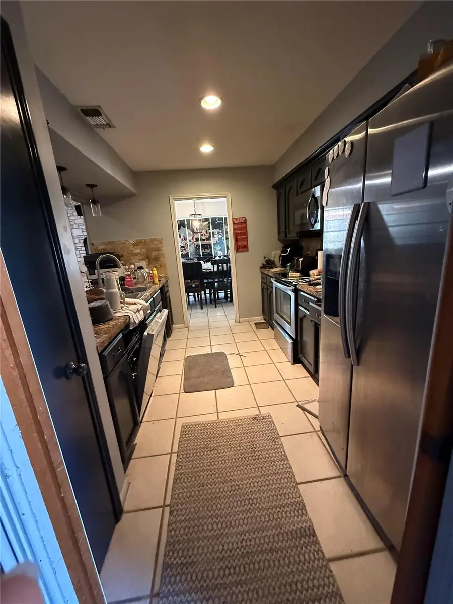 305 Columbine St, Marble Falls, TX 78654 - #2