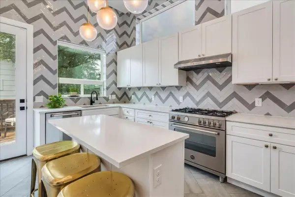 1214 Delano St #1, Austin, TX 78721