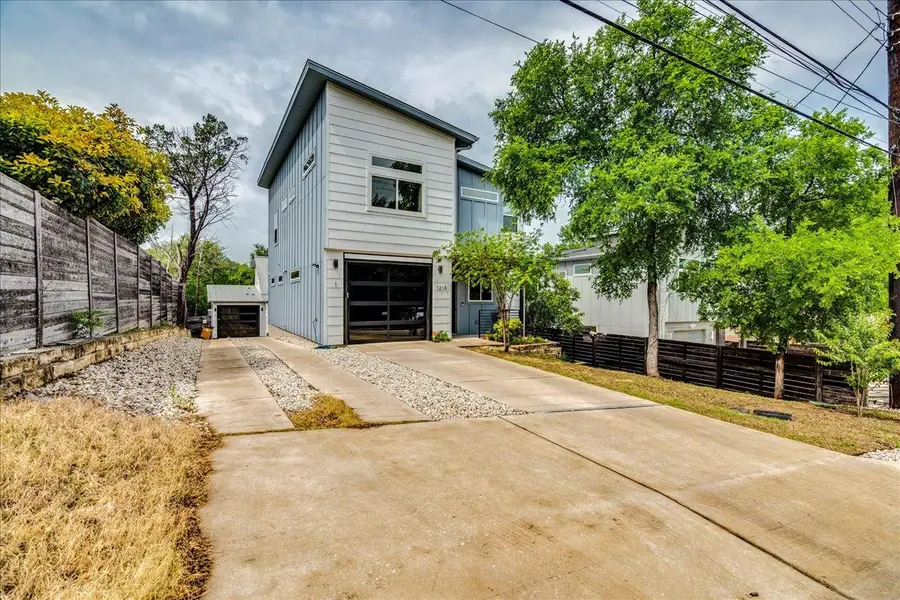 1214 Delano St #1, Austin, TX 78721 - #3