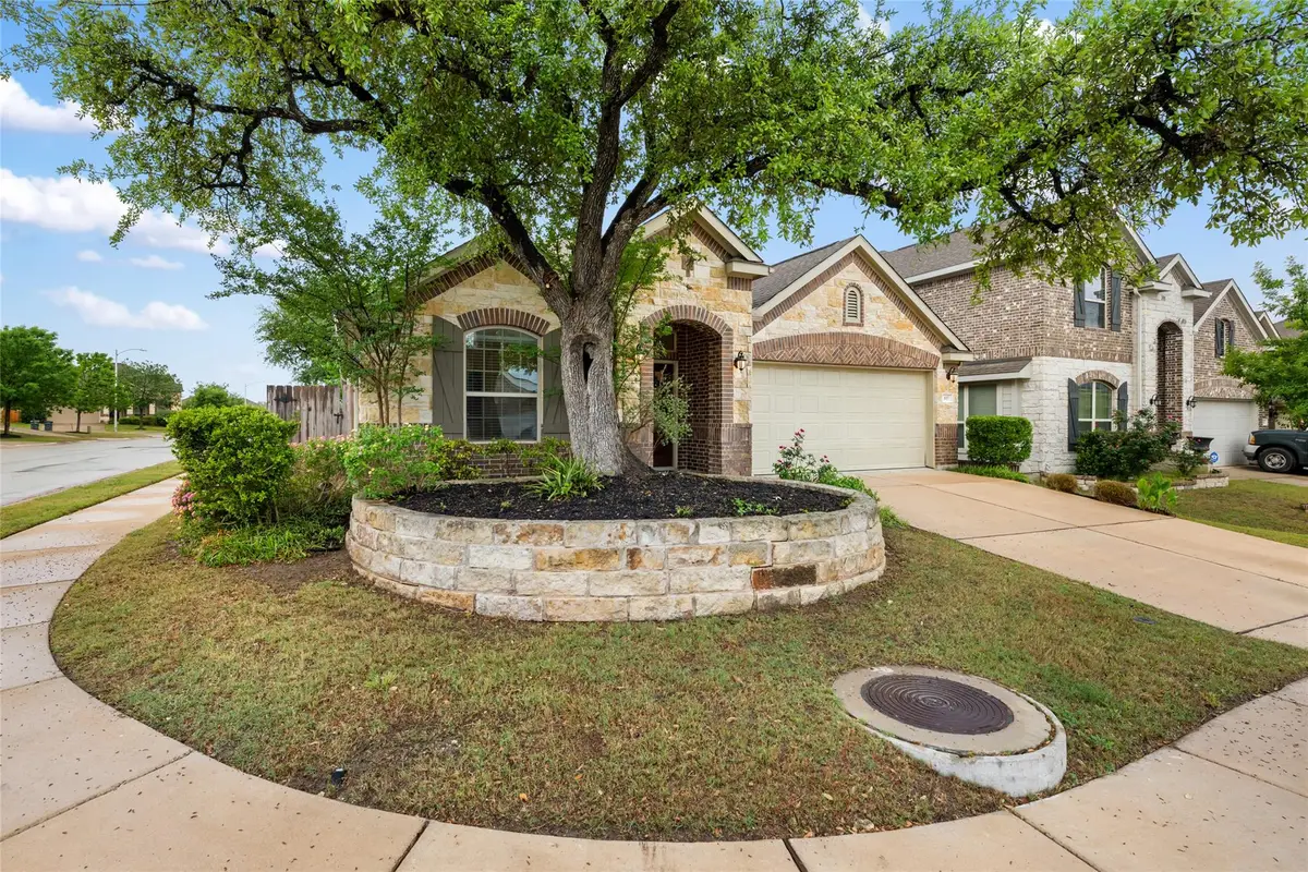 615 Linares Ln, Austin, TX 78748 - #1