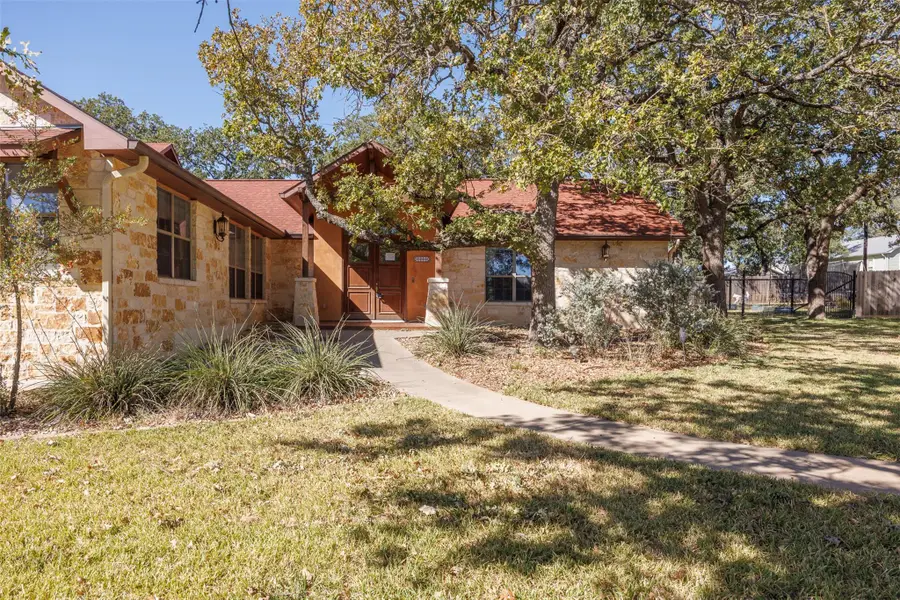 1200 Doe Run Holw, Fredericksburg, TX 78624 - #2