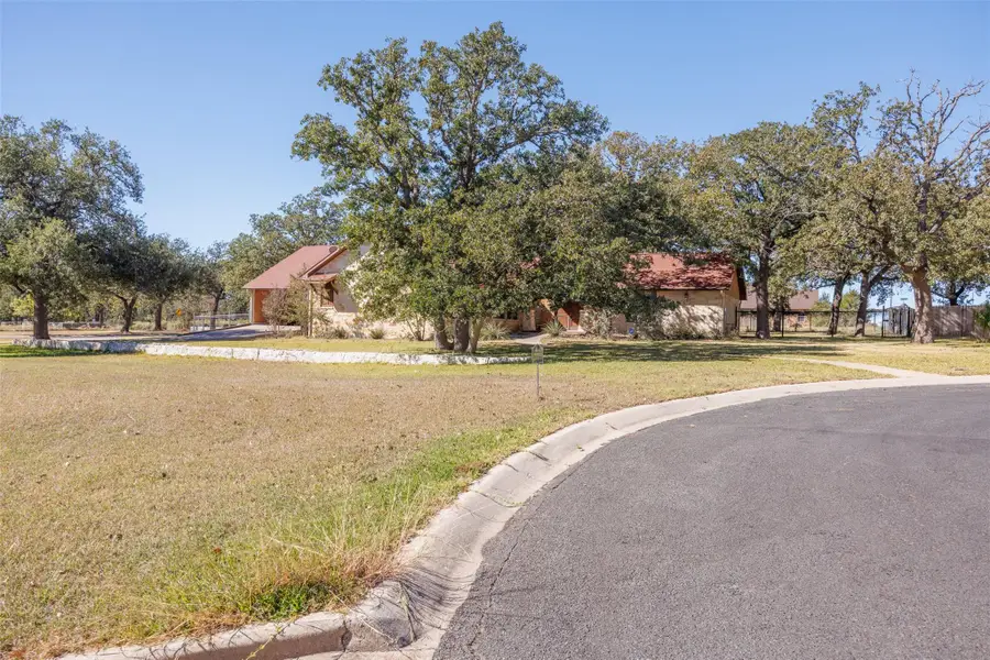 1200 Doe Run Holw, Fredericksburg, TX 78624 - #3
