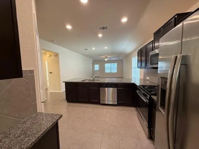 3820 Alpine Autumn Dr, Austin, TX 78744 - #3