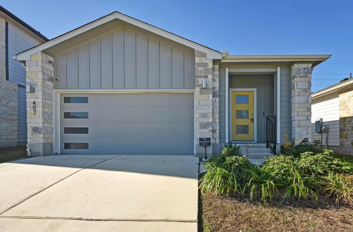 407 Wilshire Rd, San Marcos, TX 78666 - Image #1